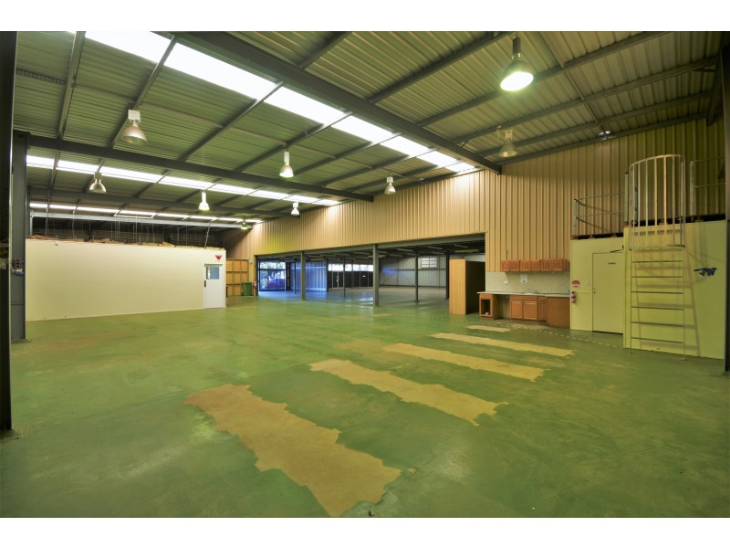 Shed 2/101 Mort Street, Toowoomba City QLD 4350