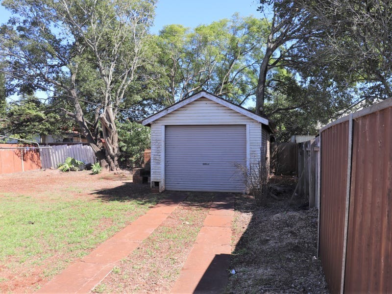 145-147 Anzac Avenue, Harristown QLD 4350