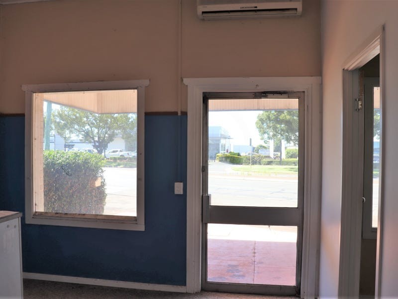 145-147 Anzac Avenue, Harristown QLD 4350