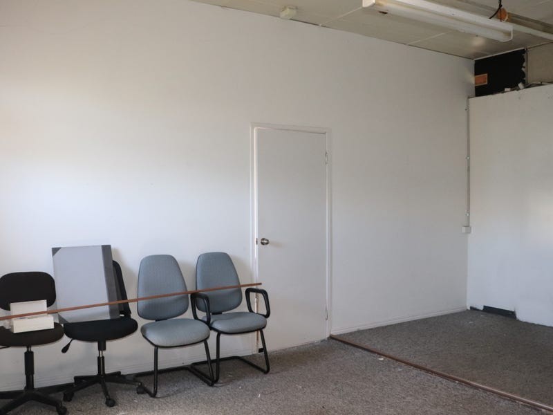 145-147 Anzac Avenue, Harristown QLD 4350
