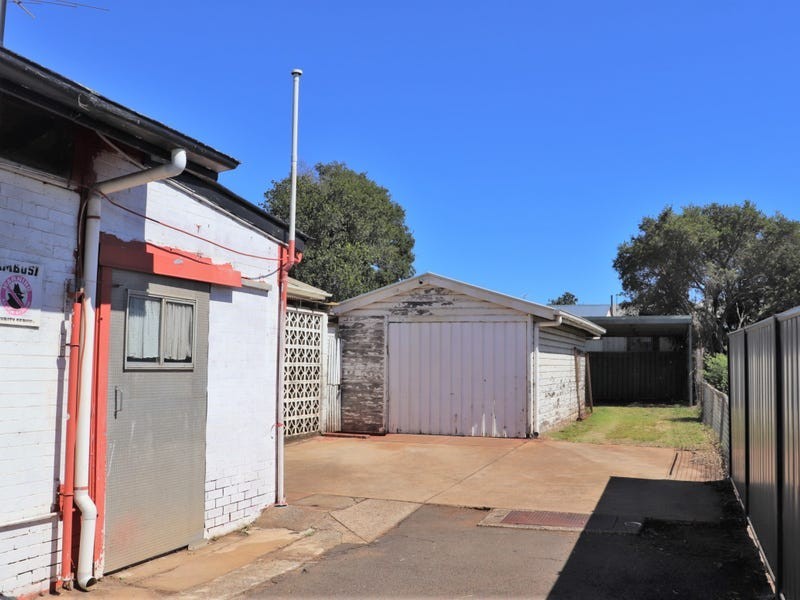145-147 Anzac Avenue, Harristown QLD 4350