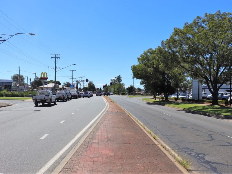 145-147 Anzac Avenue, Harristown QLD 4350