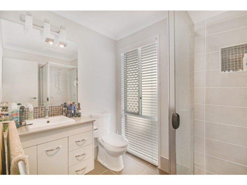 36 Carlin Street, Glenvale QLD 4350