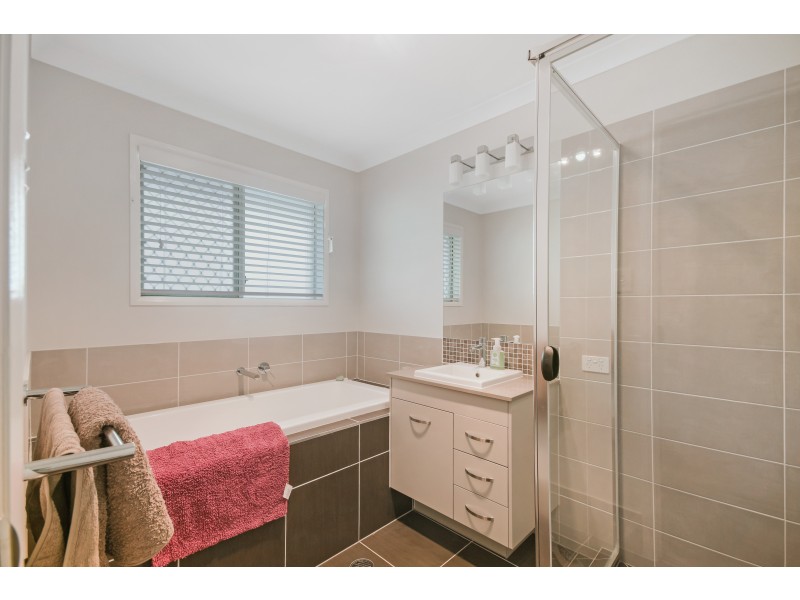 36 Carlin Street, Glenvale QLD 4350