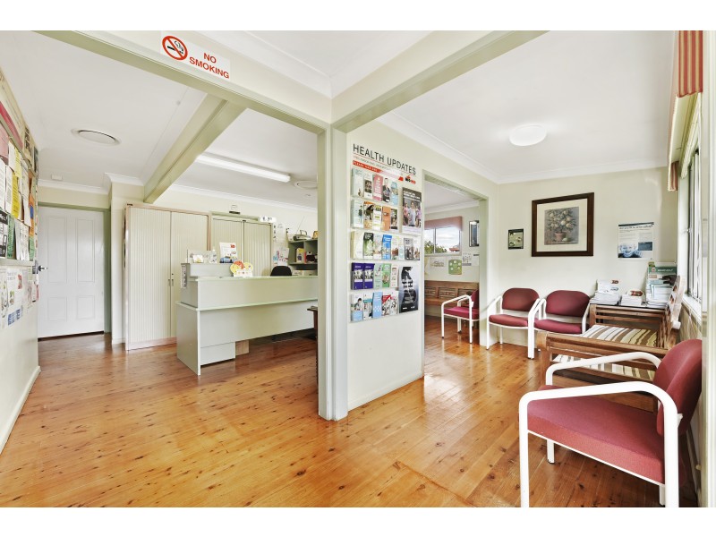 369-371 Bridge Street, Wilsonton QLD 4350