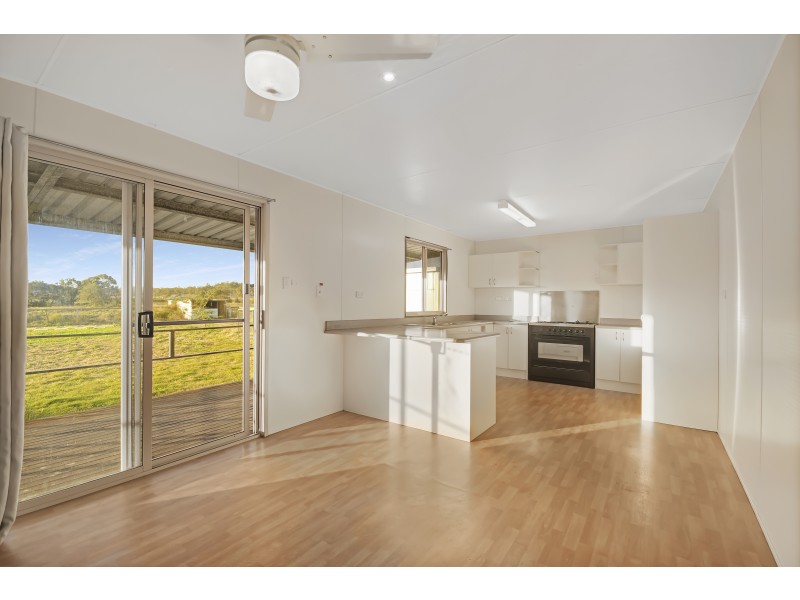 185 East Paulsens Road, Gowrie Junction QLD 4352