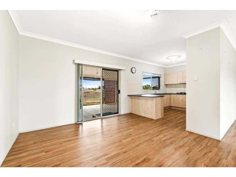 38 Railway Street, Cambooya QLD 4358