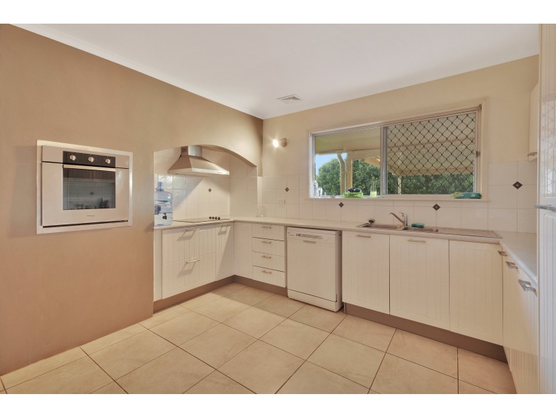 49 Knockator Crescent, Centenary Heights QLD 4350