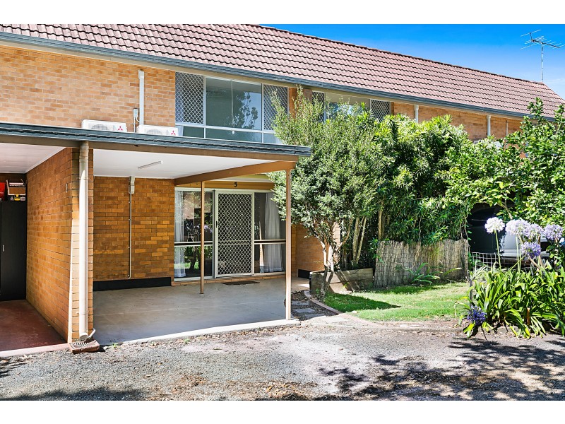 Unit 3/18 Glendower Street, Mount Lofty QLD 4350