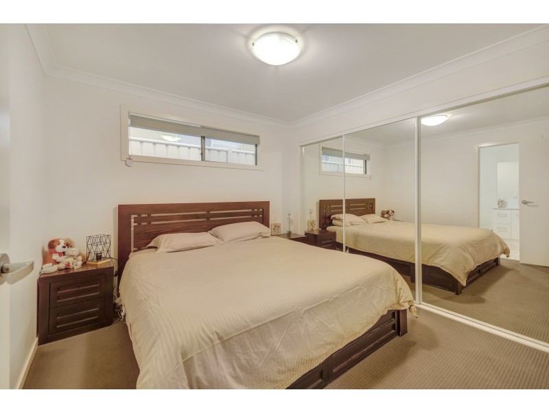 22 Minnett Street, Glenvale QLD 4350