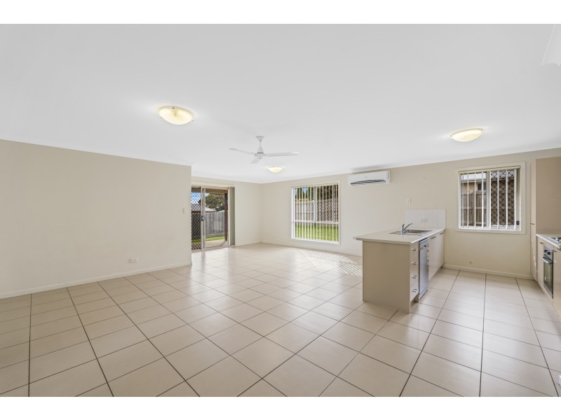 22 Wandoo Crescent, Westbrook QLD 4350