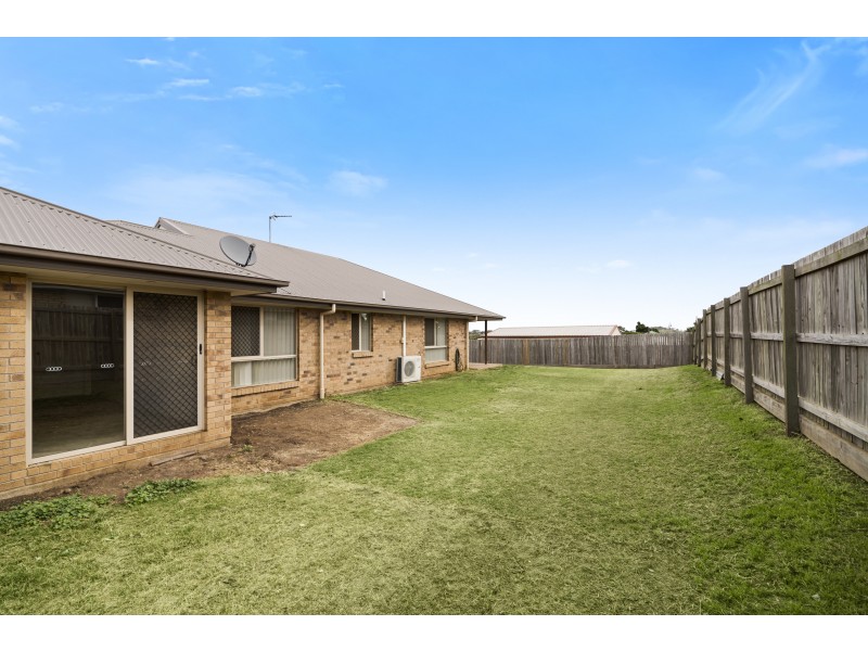 22 Wandoo Crescent, Westbrook QLD 4350