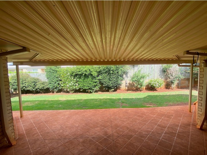 84 Aberdeen Street, Rangeville QLD 4350