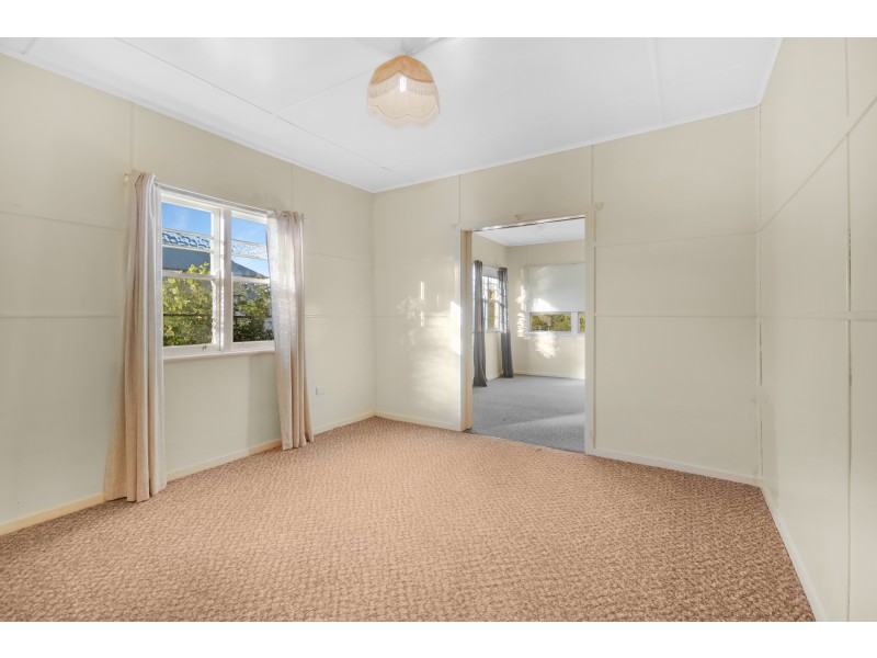 32 Ramsay Street, South Toowoomba QLD 4350