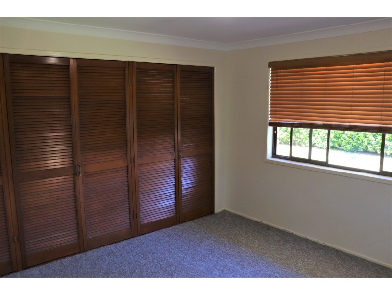 27 McFarlane Street, Wilsonton QLD 4350