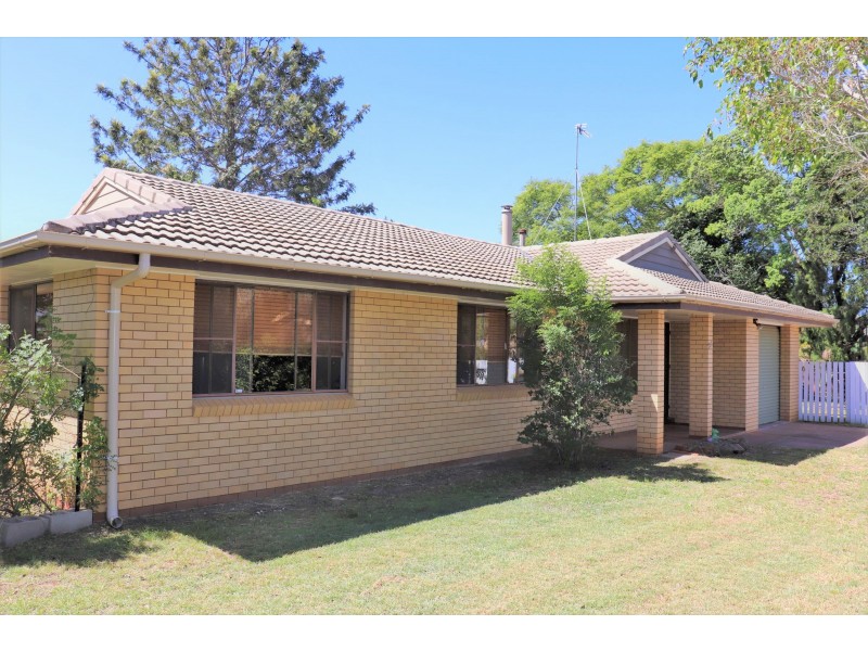 27 McFarlane Street, Wilsonton QLD 4350