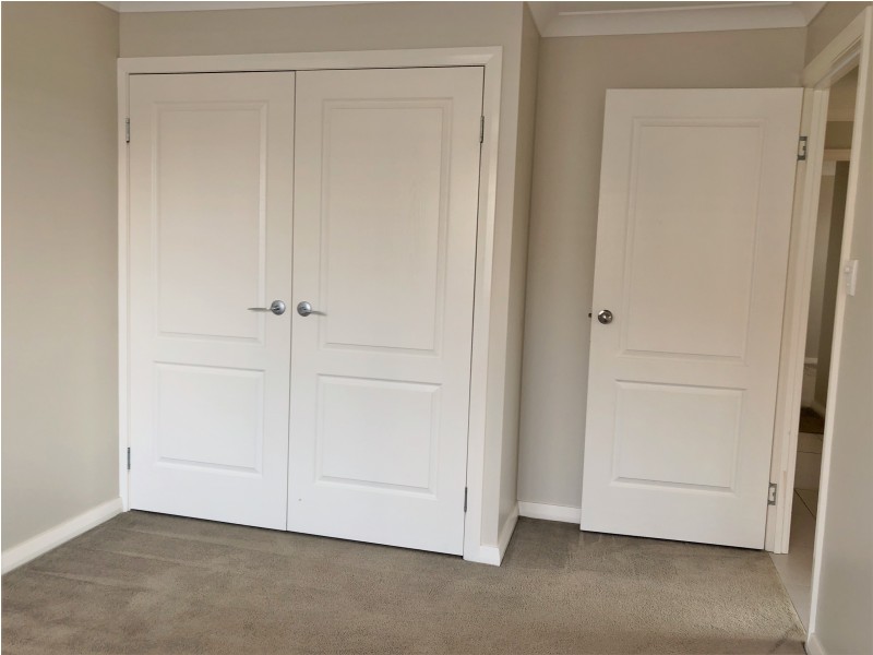 9 Saba Court, Middle Ridge QLD 4350