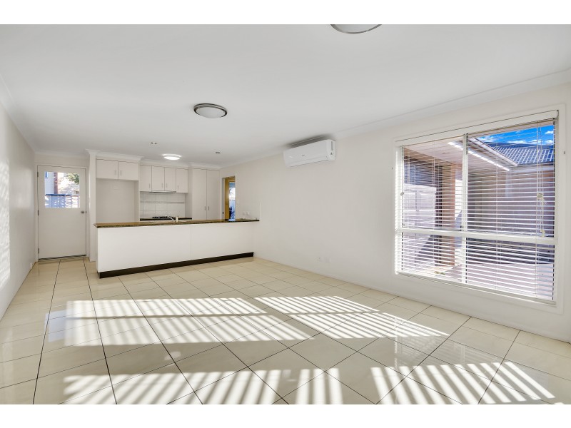 Unit 4/22 Gostwyck Street, Newtown QLD 4350