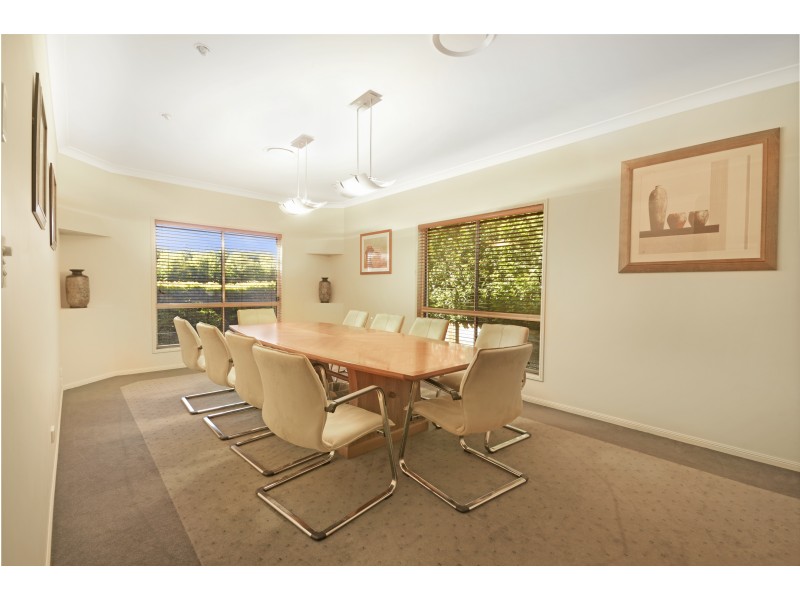 14 Freighter Avenue, Wilsonton QLD 4350