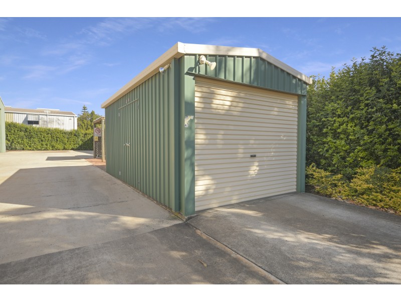 14 Freighter Avenue, Wilsonton QLD 4350