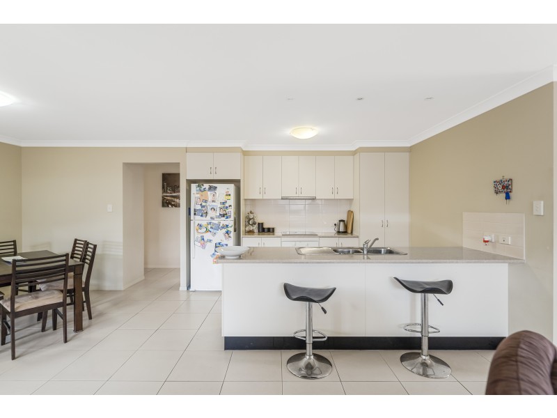 8 Kurrawa Crescent, Glenvale QLD 4350