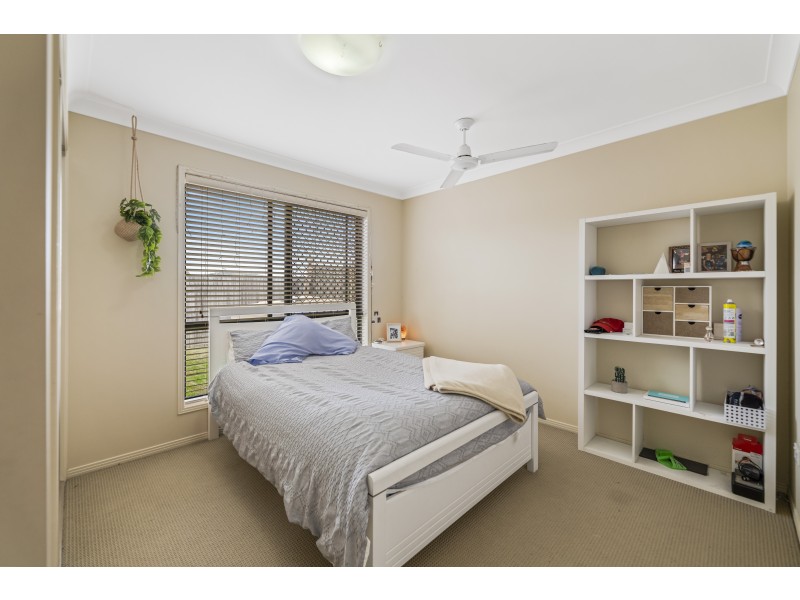 8 Kurrawa Crescent, Glenvale QLD 4350