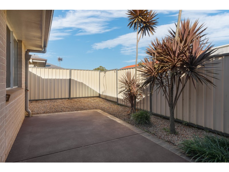 Unit 2/22 Gostwyck Street, Newtown QLD 4350