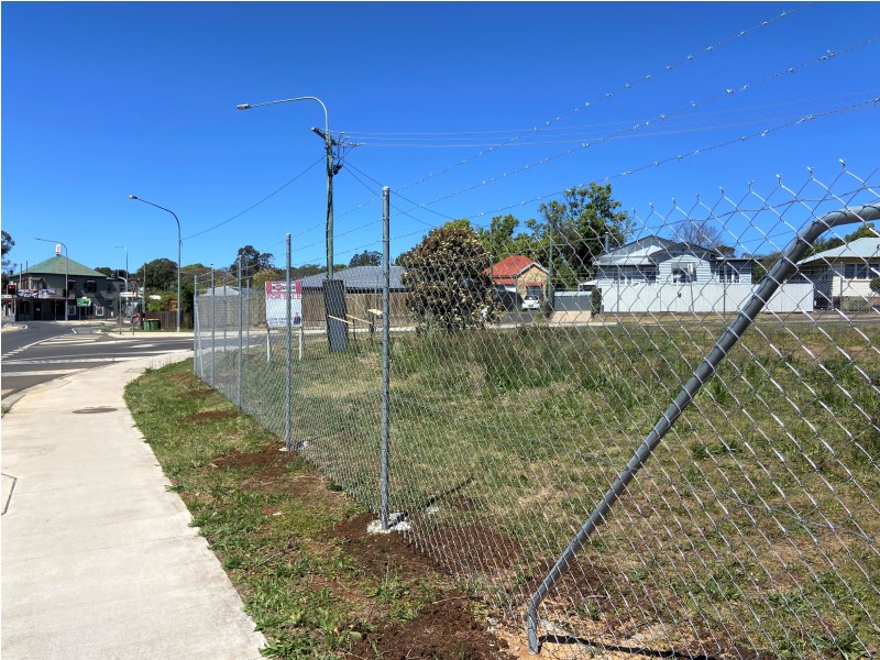 37 Mort Street, Newtown QLD 4350