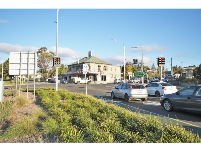 37 Mort Street, Newtown QLD 4350