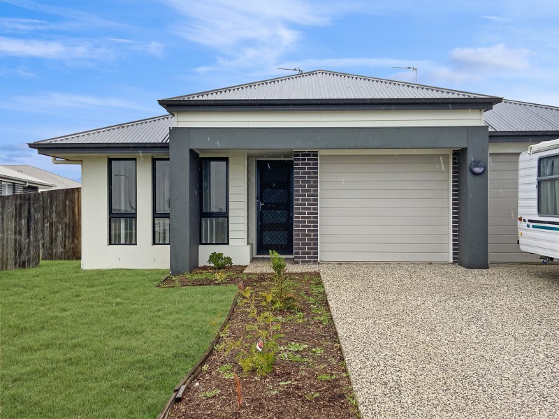 Unit 1/4 Wongalee Place, Cambooya QLD 4358