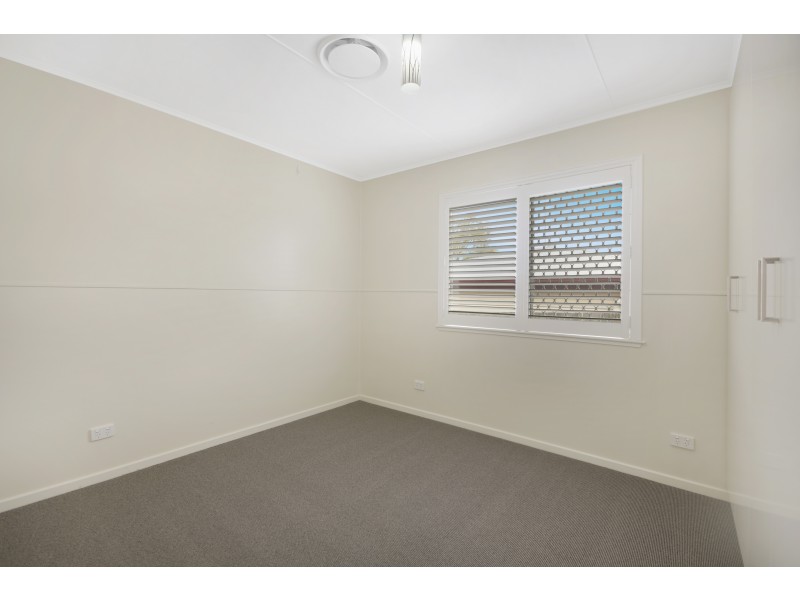 32 McCafferty Street, Wilsonton QLD 4350