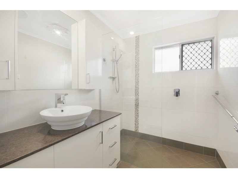 32 McCafferty Street, Wilsonton QLD 4350