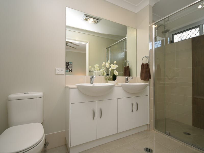 Unit 4/19 Crown Street, Rangeville QLD 4350