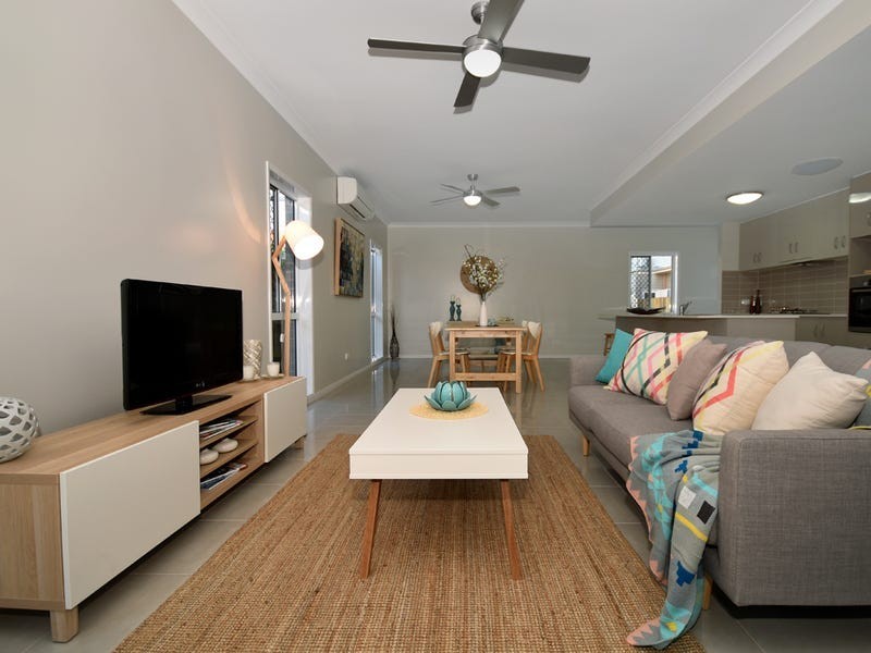 Unit 4/19 Crown Street, Rangeville QLD 4350