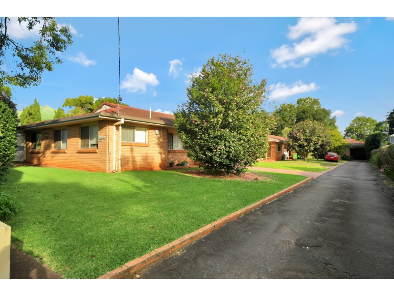 Unit 4/42 Arthur Street, East Toowoomba QLD 4350