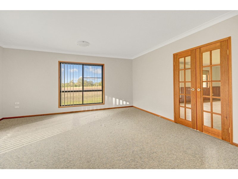 10724 New England Highway, Highfields QLD 4352