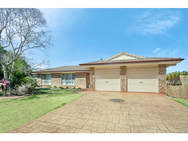 8 Pixie Drive, Kearneys Spring QLD 4350