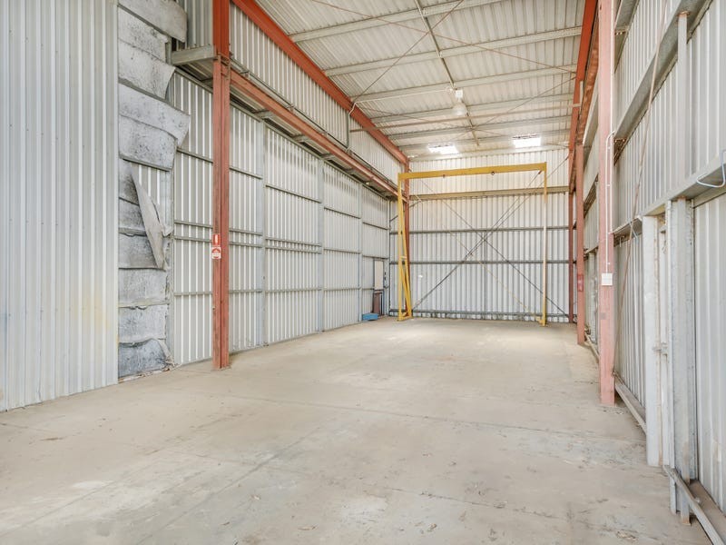 367 Taylor Street, Wilsonton QLD 4350