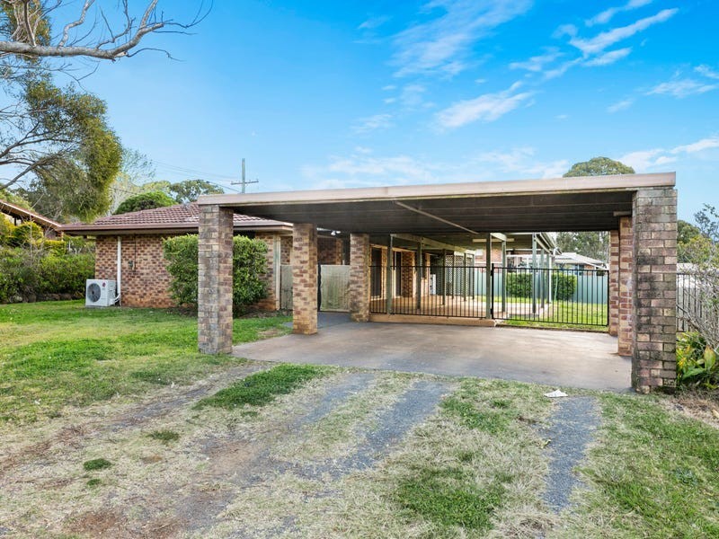 12 Melita Crescent, Wilsonton Heights QLD 4350
