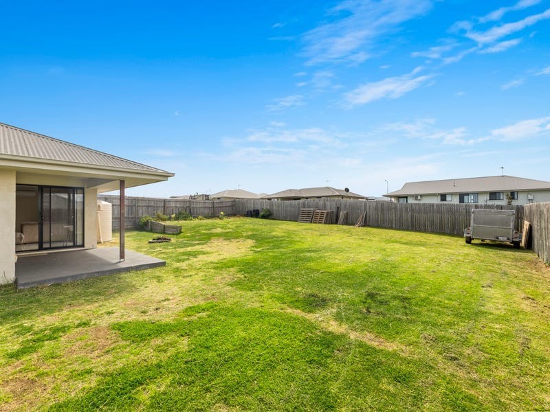 17 Arwon Street, Wyreema QLD 4352