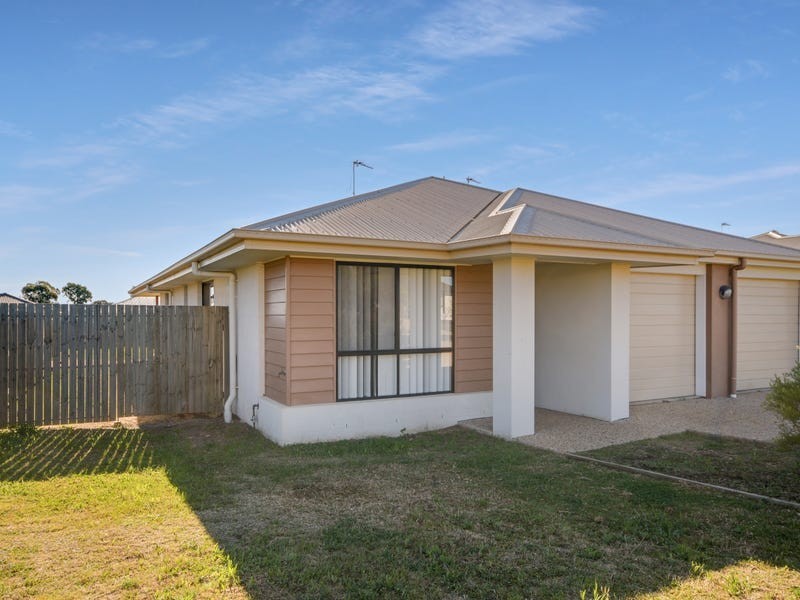 Unit 1/27 Weebah Place, Cambooya QLD 4358
