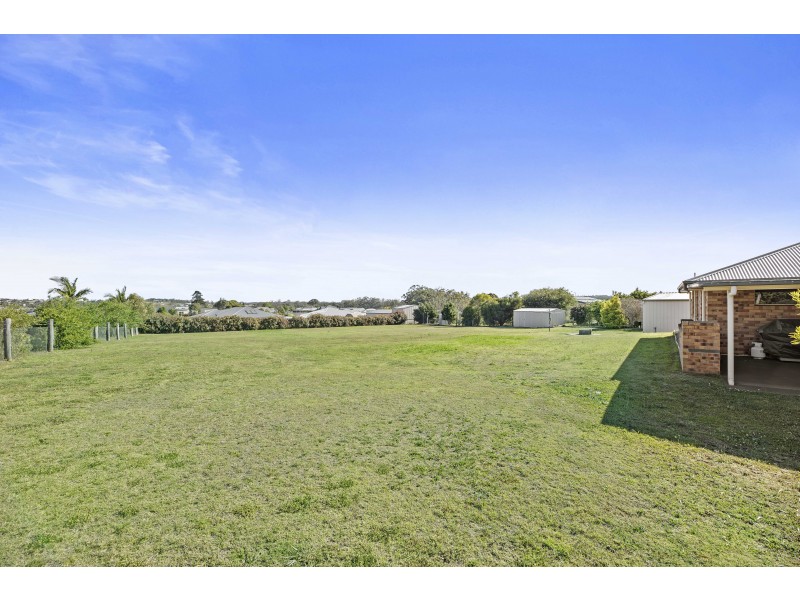 25 Holly Avenue, Cawdor QLD 4352