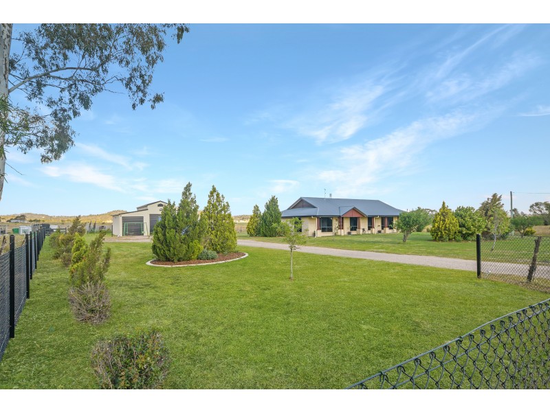 71 Oestreich Road, Wellcamp QLD 4350
