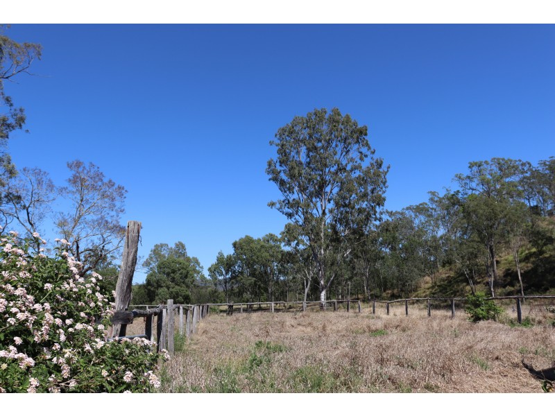 111 Murphys Creek Road, Postmans Ridge QLD 4352