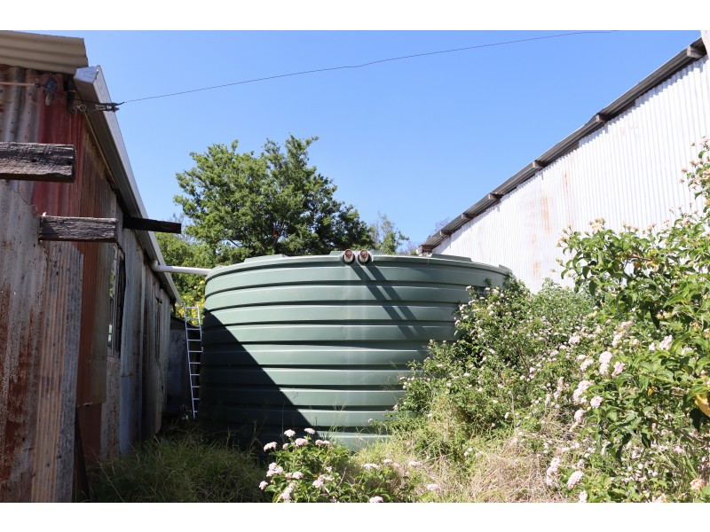 111 Murphys Creek Road, Postmans Ridge QLD 4352