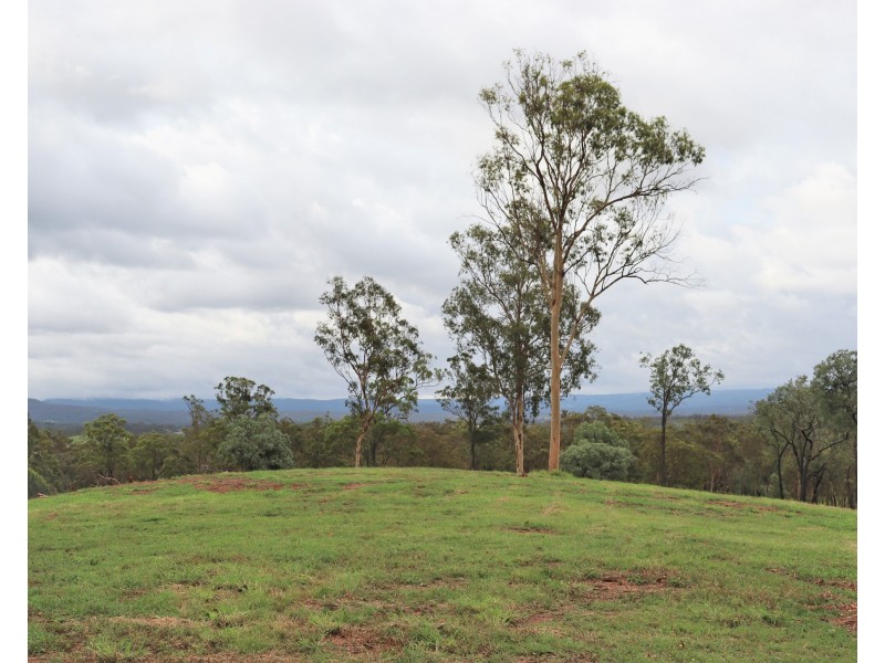 18 Twidales Road, Helidon Spa QLD 4344