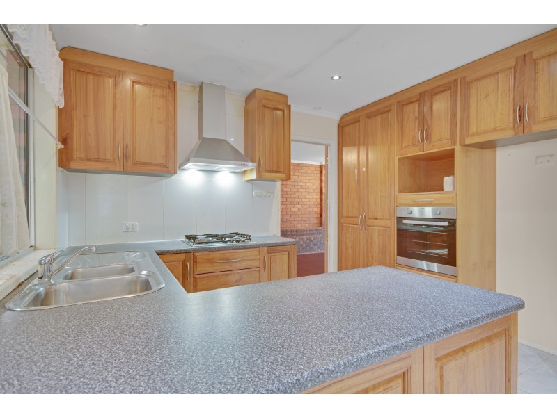 4 Riethmuller Street, Kearneys Spring QLD 4350