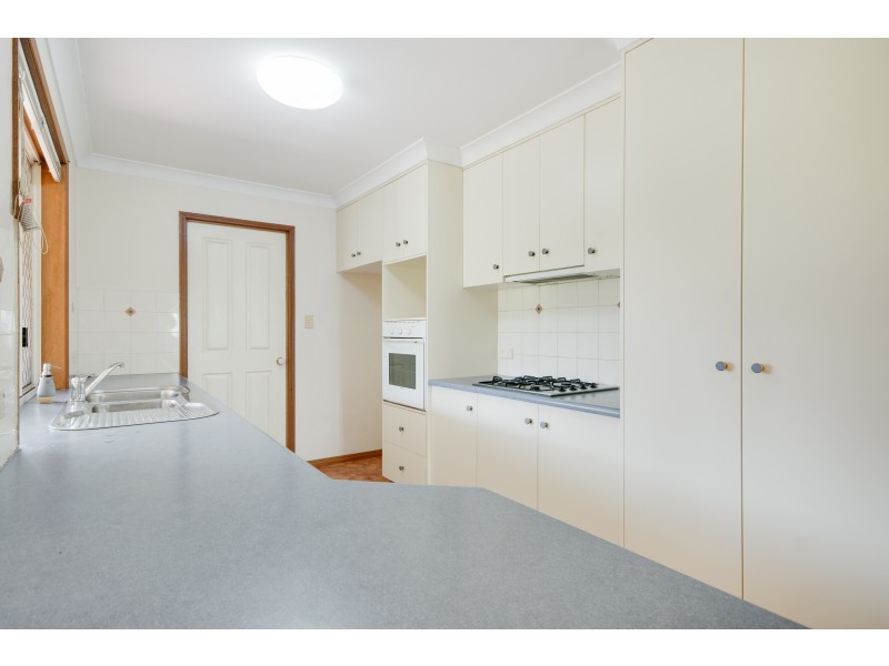 9 Stoneyhurst Court, Glenvale QLD 4350