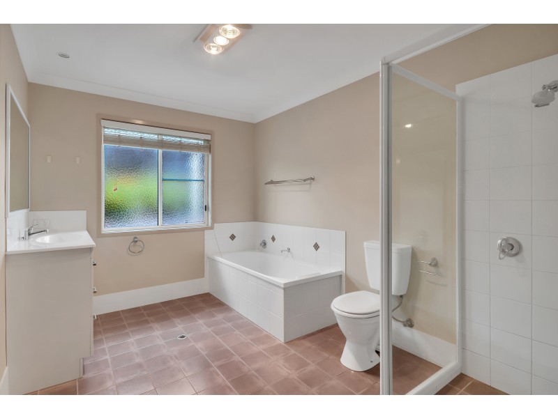 6 Curlew Street, Meringandan West QLD 4352