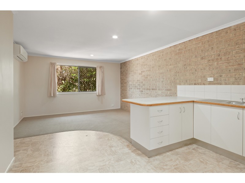 Unit 2/32 Stone Street, Wilsonton QLD 4350